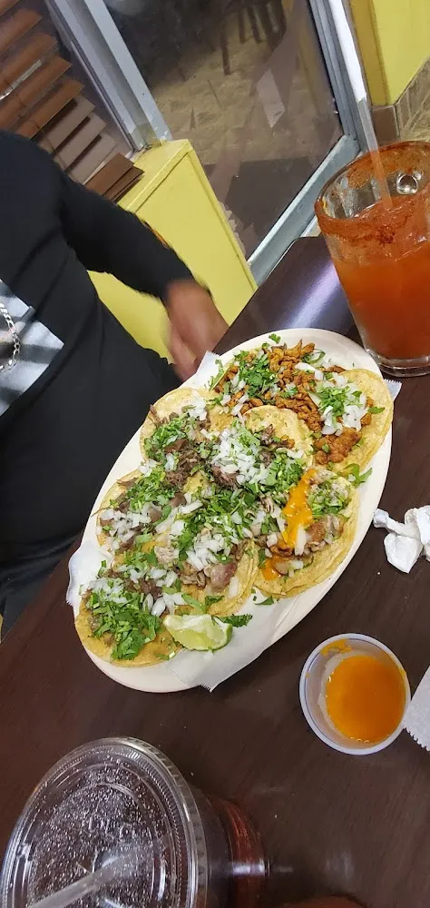 Tacos Al Pastor Y Tripita OH Rico